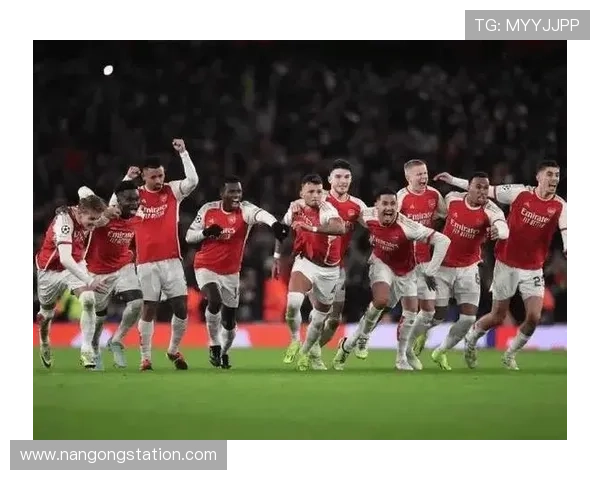 南安普顿俱乐部宣布新赛季目标及阵容调整计划 引发球迷热烈讨论